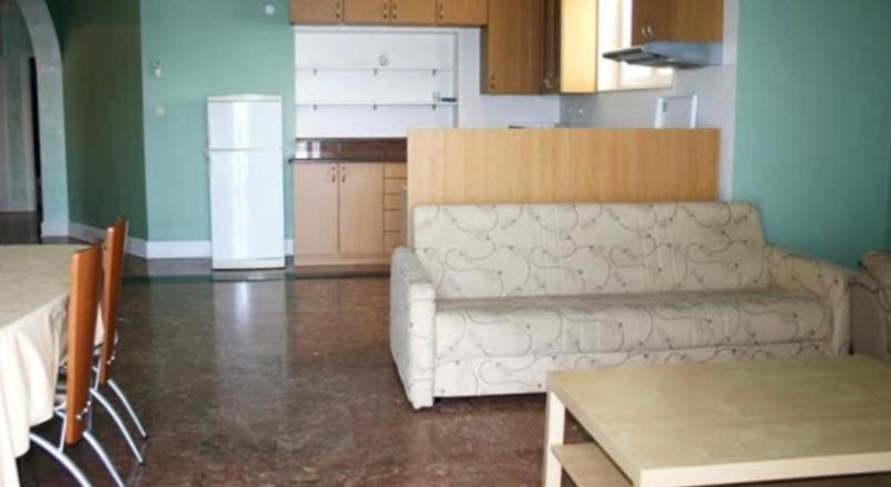 Apartments Lozina On The Beach Omis Bagian luar foto